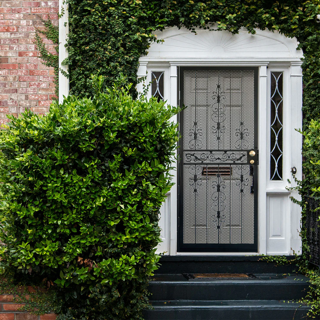 160 Universal Security Screen Door